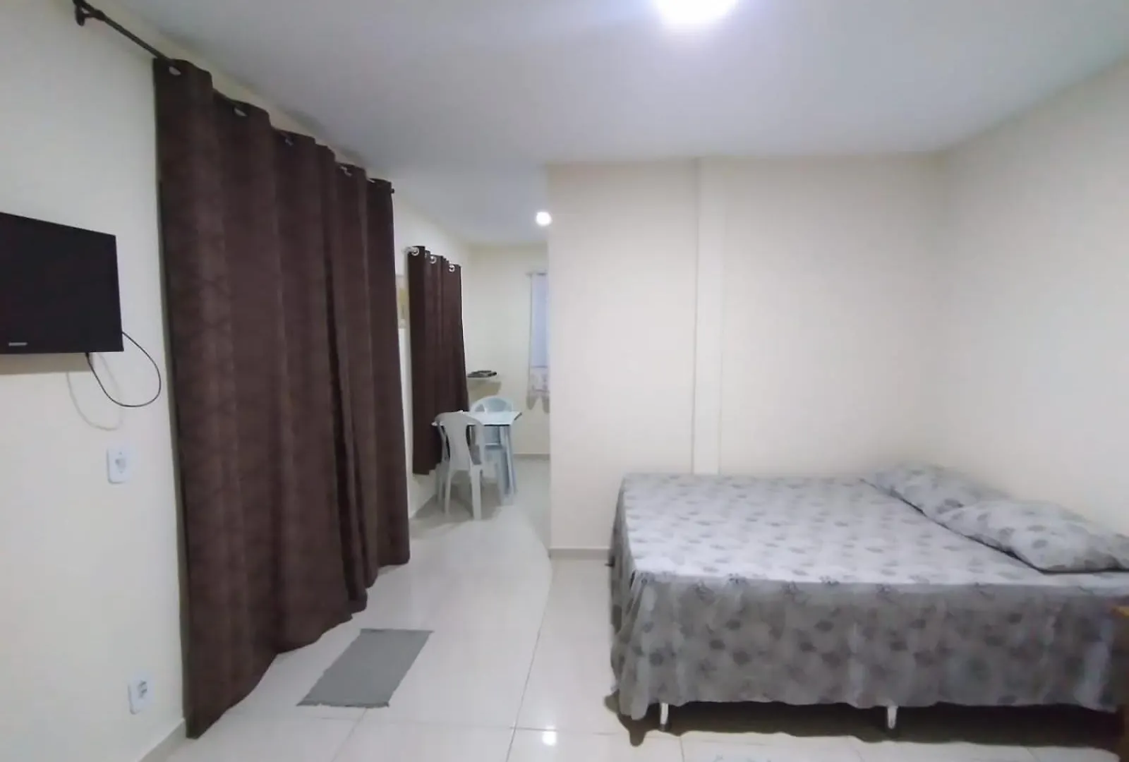 Suites Para Casais Na Praca Oswaldo Cruz Cabo Frio 0*,