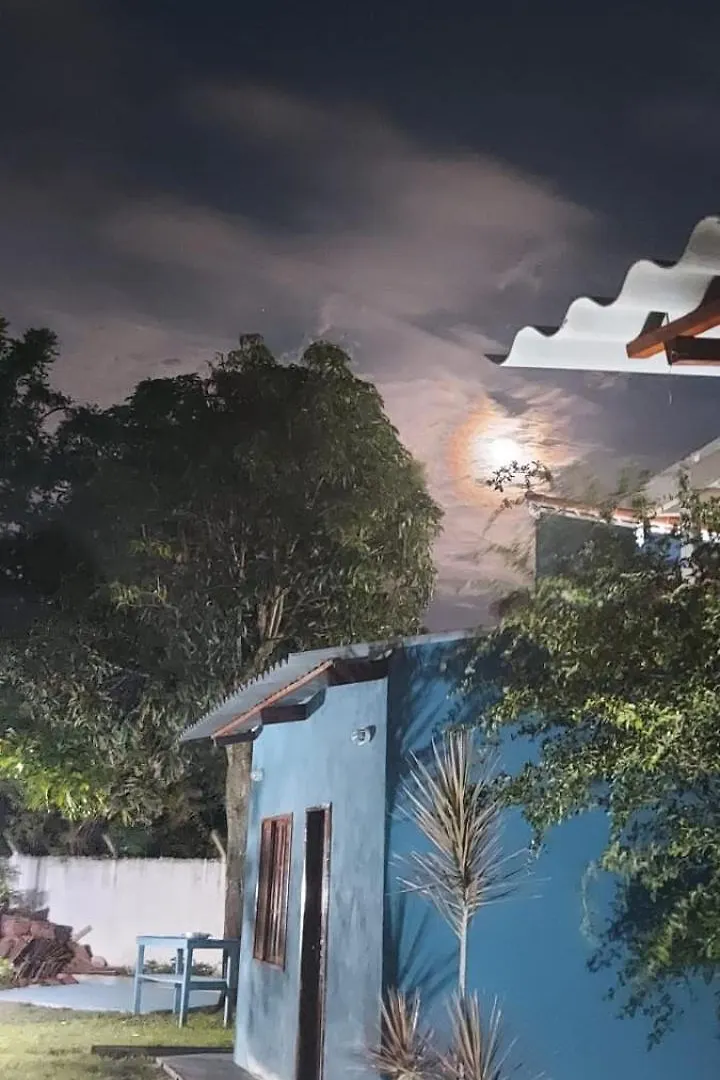 Suites Para Casais Na Praca Oswaldo Cruz Cabo Frio Brazil