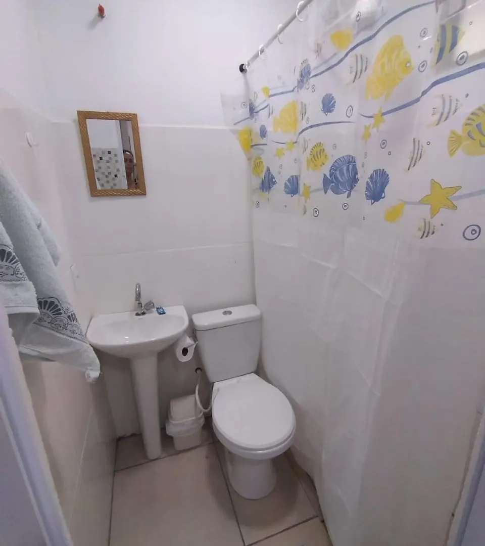 Suites Para Casais Na Praca Oswaldo Cruz Cabo Frío Pensión