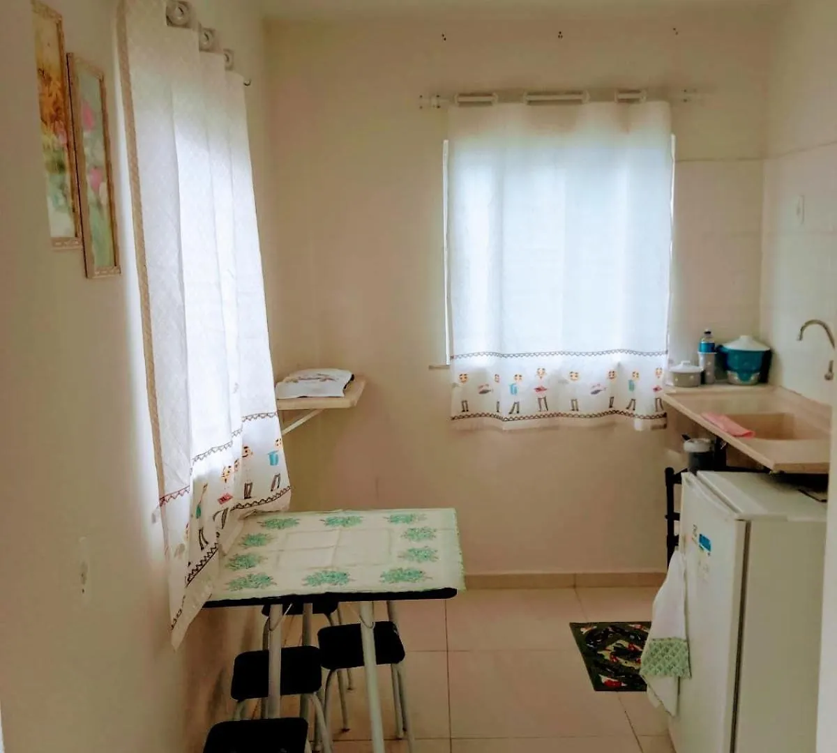 Penzion Suites Para Casais Na Praca Oswaldo Cruz Cabo Frio